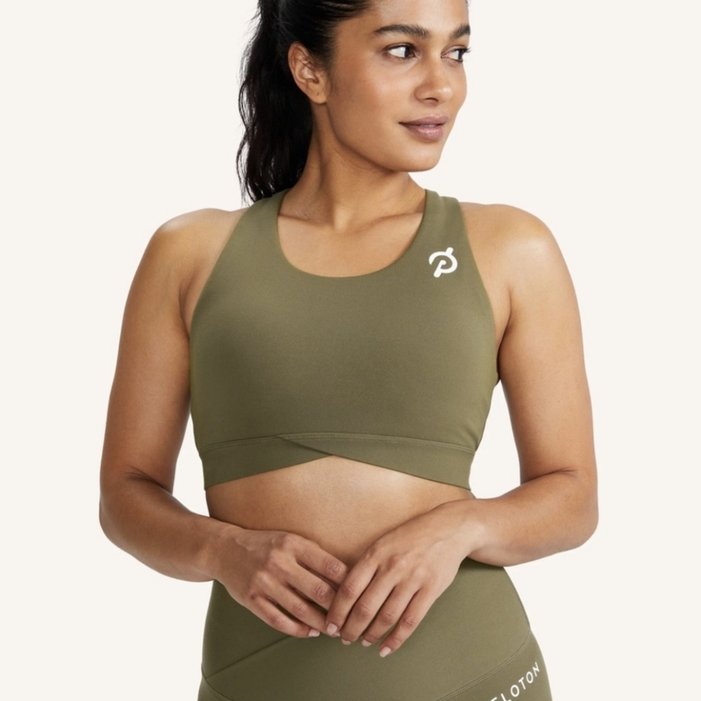New. PELOTON Cadent Cross Front Racerback Bra. Green.